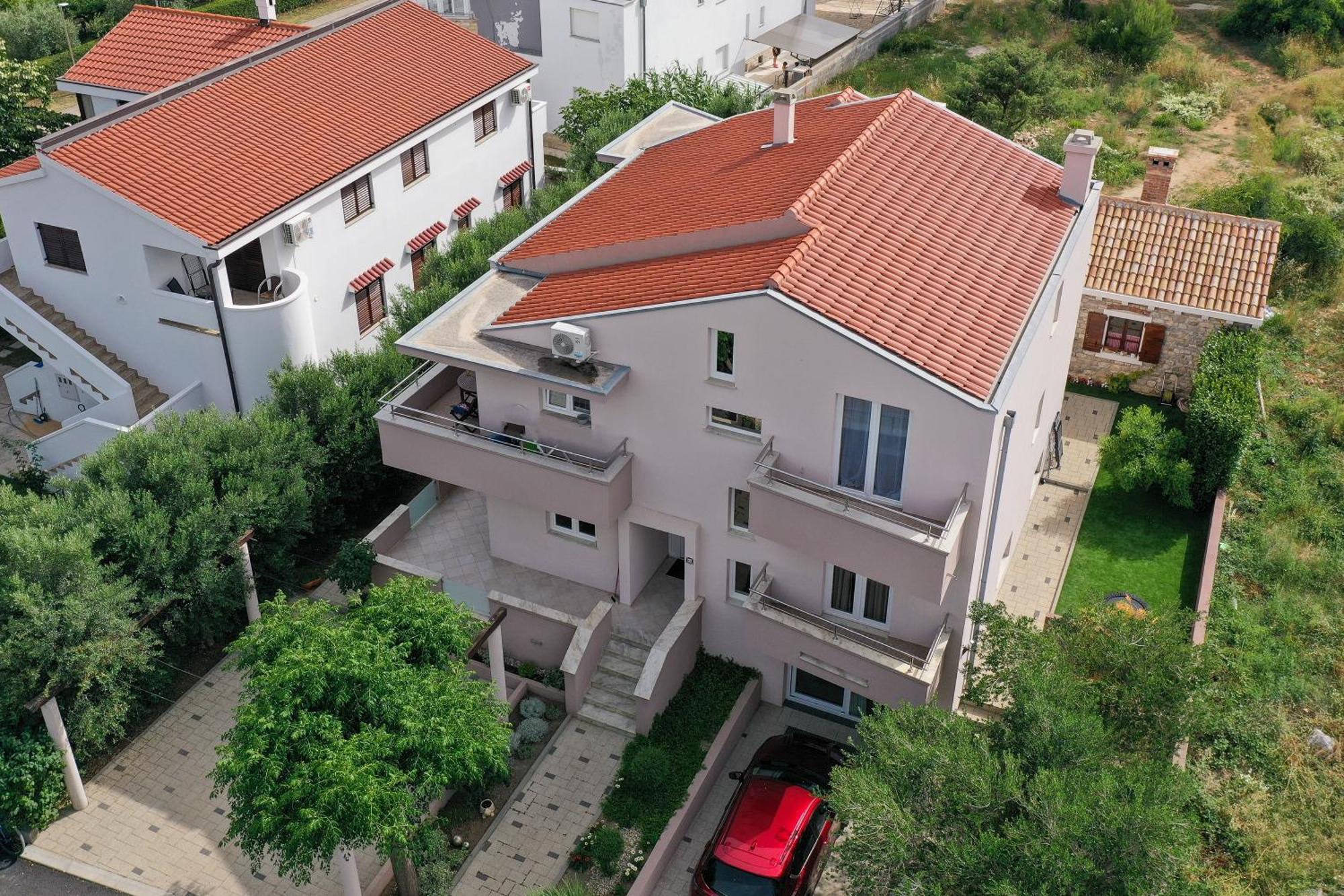 Apartments Anita Нин Экстерьер фото