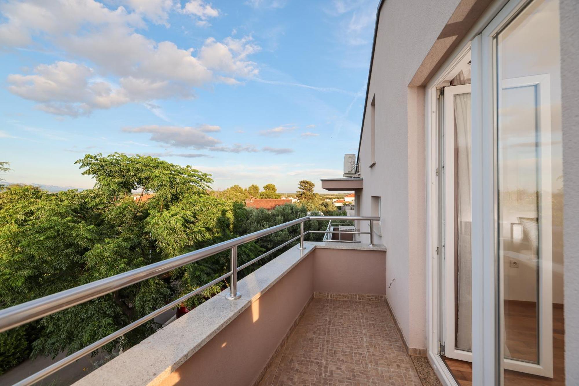 Apartments Anita Нин Экстерьер фото
