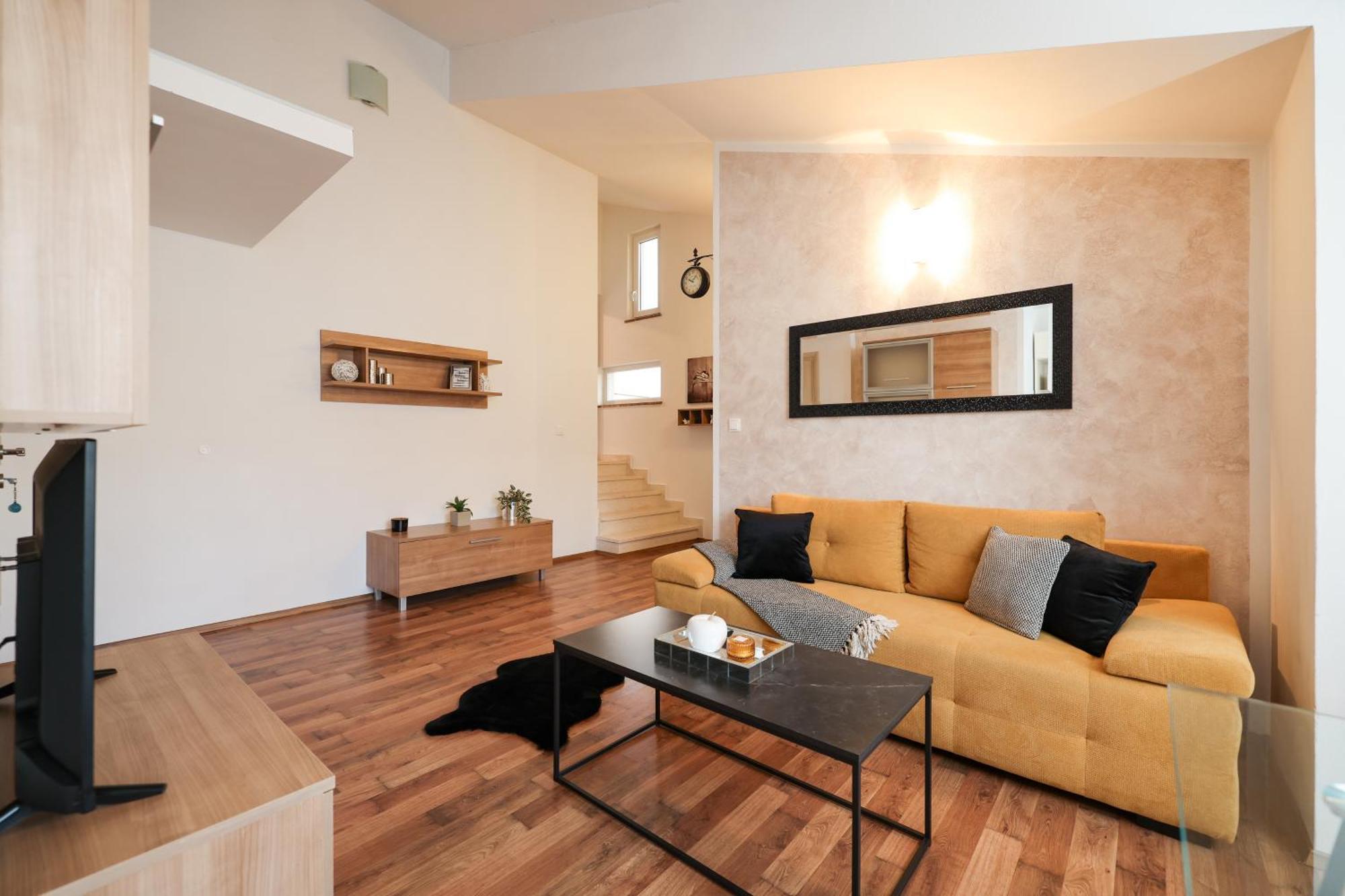 Apartments Anita Нин Экстерьер фото