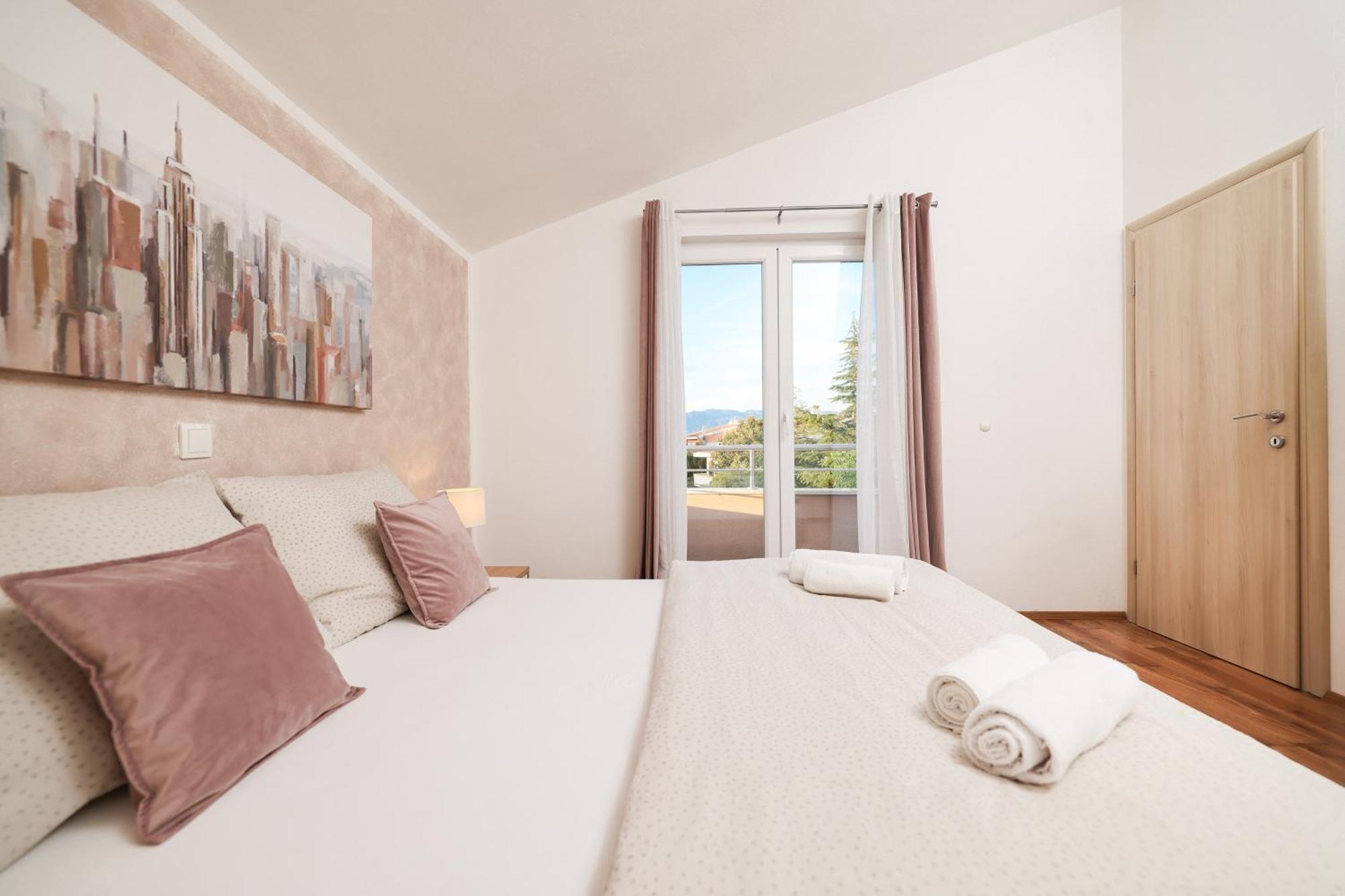 Apartments Anita Нин Экстерьер фото